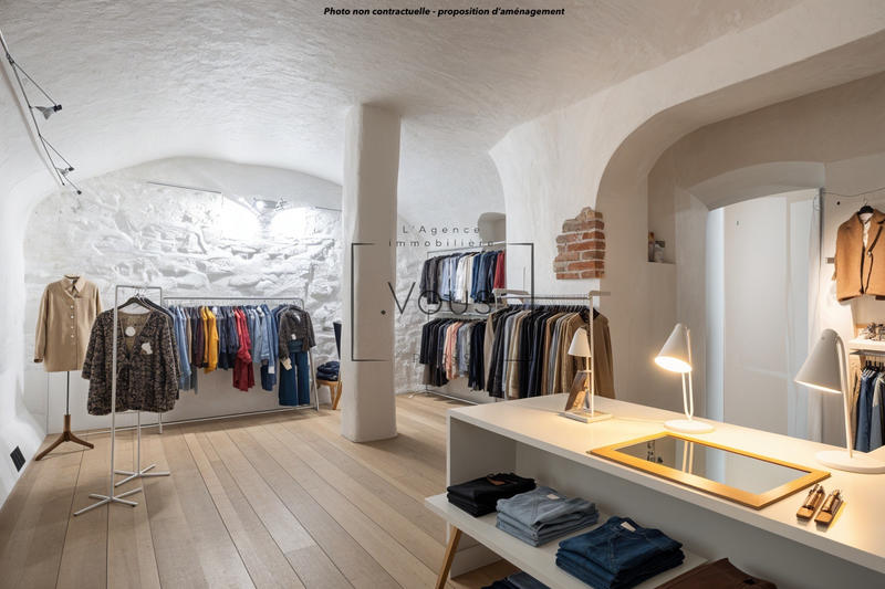 Local commercial - 79 m² - 3 pièces