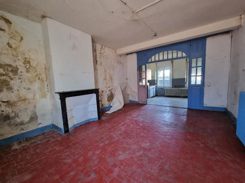 Maison - 187 m² - 8 pièces