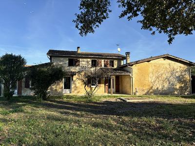 Maison - 121 m² - 4 pièces