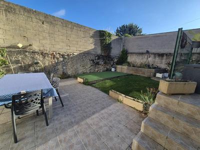 Maison de village - 137 m² - 6 pièces