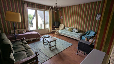 Immeuble - 170 m² - 7 pièces