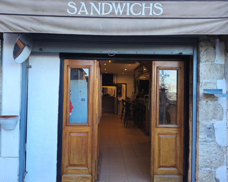 Local commercial - 45 m² - 3 pièces