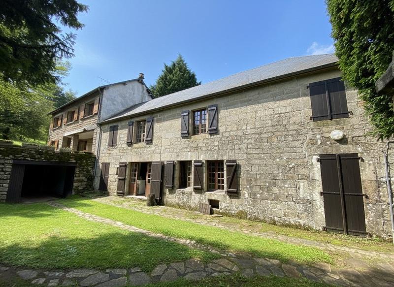 Maison ancienne - 225 m² - 9 pièces