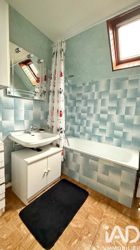 Maison - 93 m² - 4 pièces