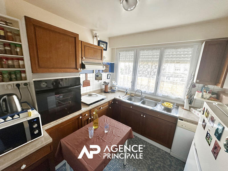 Appartement - 95 m² - 4 pièces