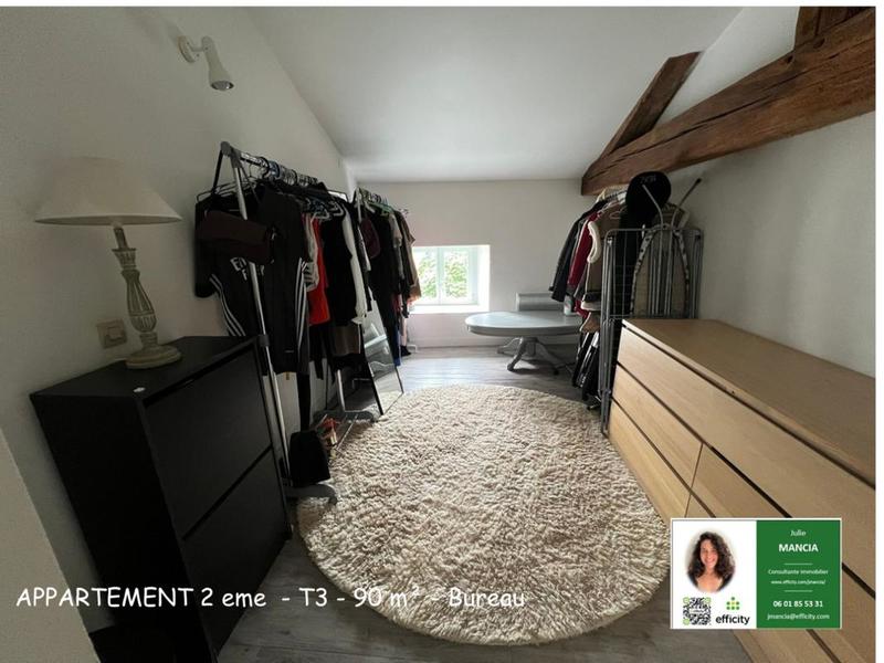Maison - 295 m² - 10 pièces