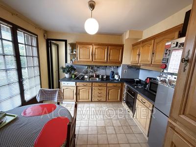 Maison - 107 m² - 5 pièces