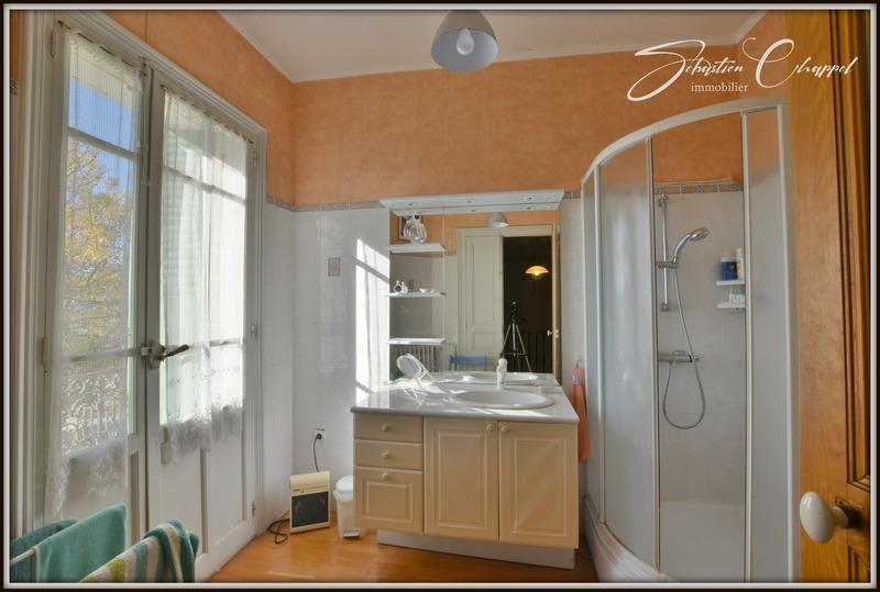 Maison - 170 m² - 6 pièces