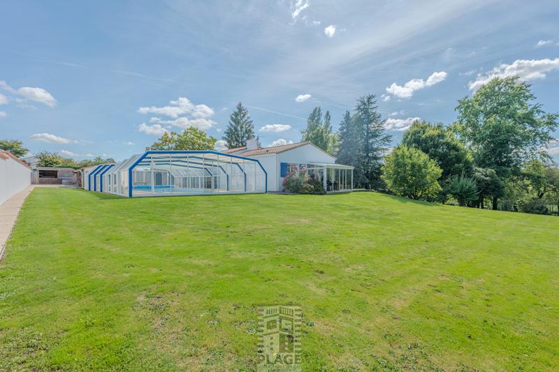 Maison - 121 m² - 4 pièces