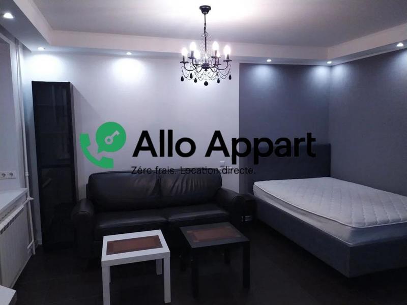 Studio - 25 m² - 1 pièce