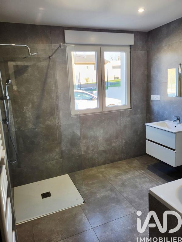 Maison - 103 m² - 4 pièces