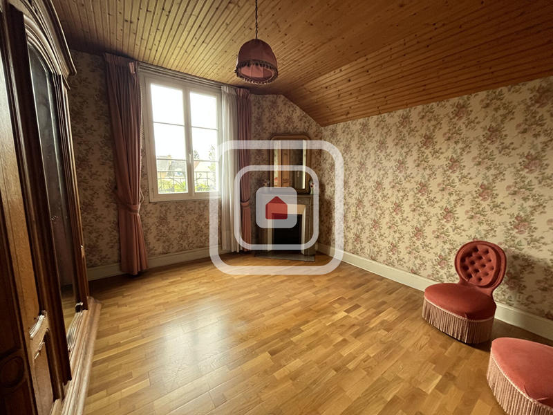 Maison - 97 m² - 5 pièces