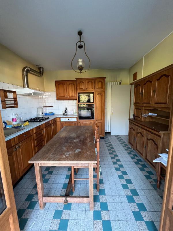 Maison - 161 m² - 7 pièces