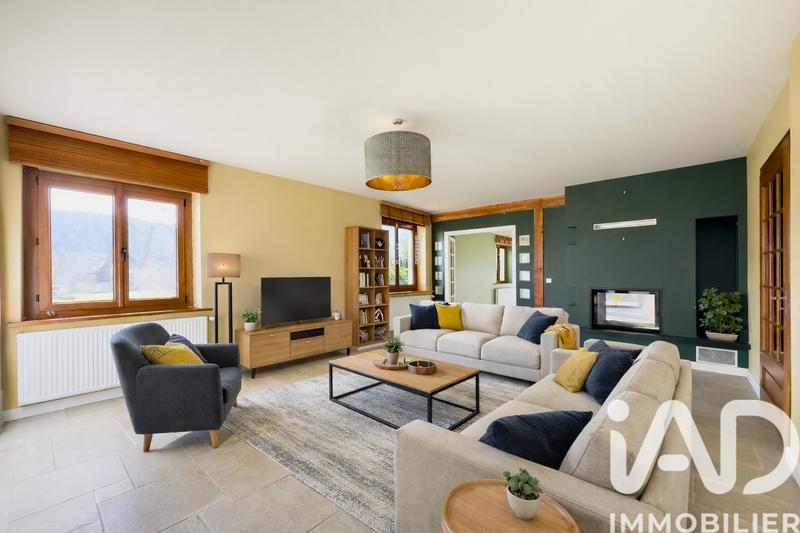 Maison - 175 m² - 6 pièces