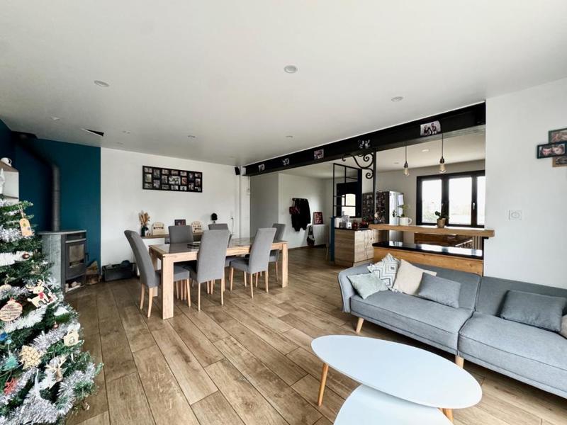 Maison - 134 m² - 5 pièces