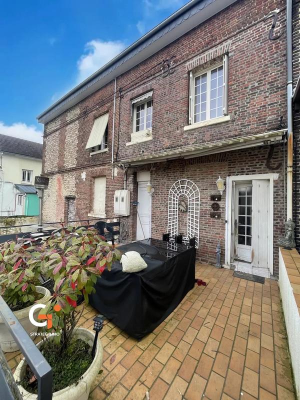 Immeuble mixte - 154 m² - 5 pièces