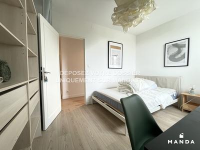 Chambre - 10 m² - 4 pièces