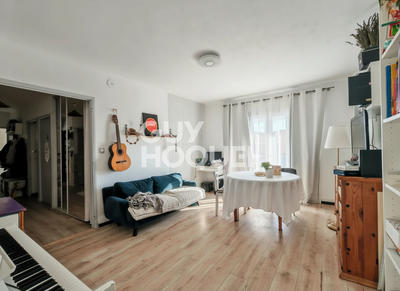 Appartement - 84 m² - 4 pièces