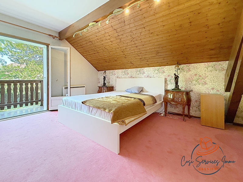 Maison - 180 m² - 6 pièces