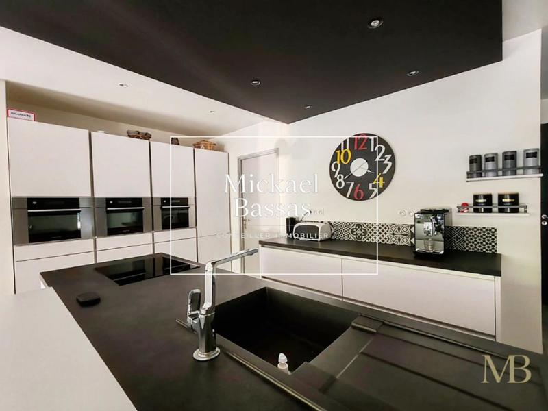 Villa - 157 m² - 6 pièces