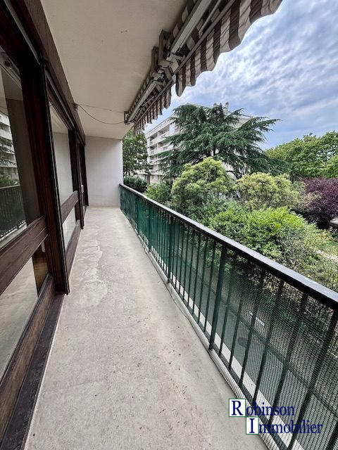 Appartement - 89 m² - 4 pièces