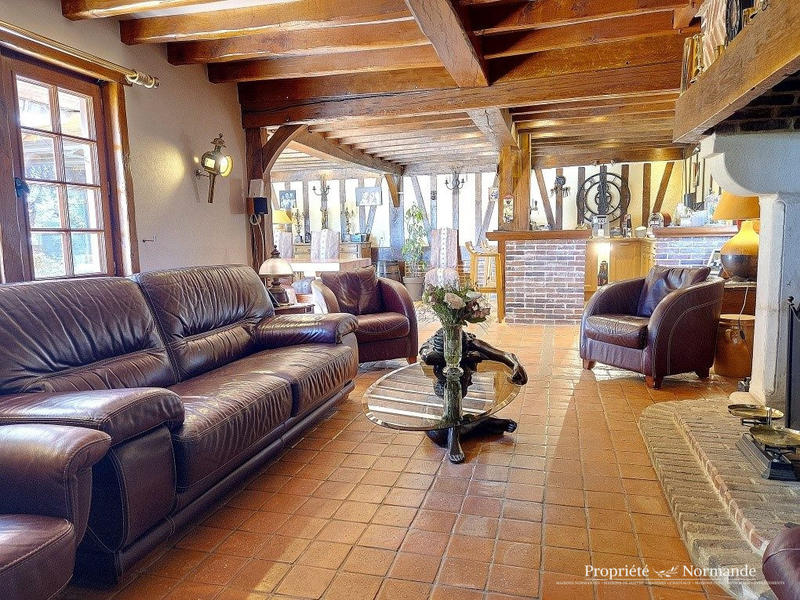 Maison ancienne - 347 m² - 12 pièces