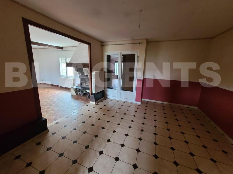 Maison - 104 m² - 5 pièces