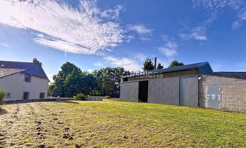 Maison - 230 m² - 10 pièces