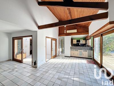 Maison - 260 m² - 5 pièces