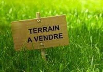 Terrain - 1 800 m²