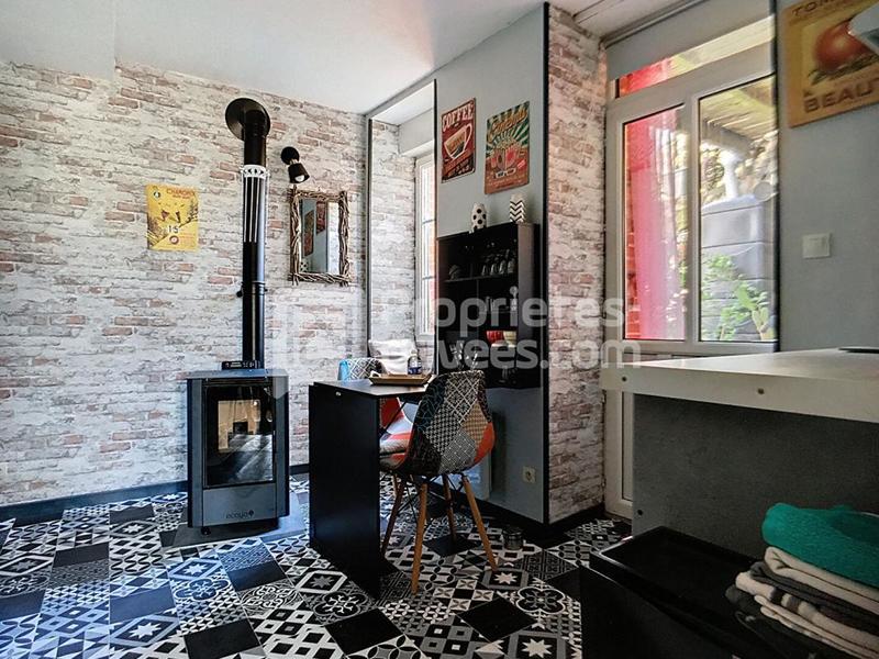 Maison - 197 m² - 10 pièces