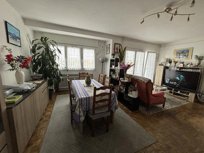 Appartement - 76 m² - 3 pièces