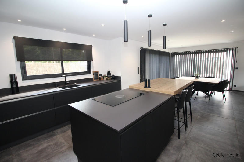 Maison - 156 m² - 4 pièces