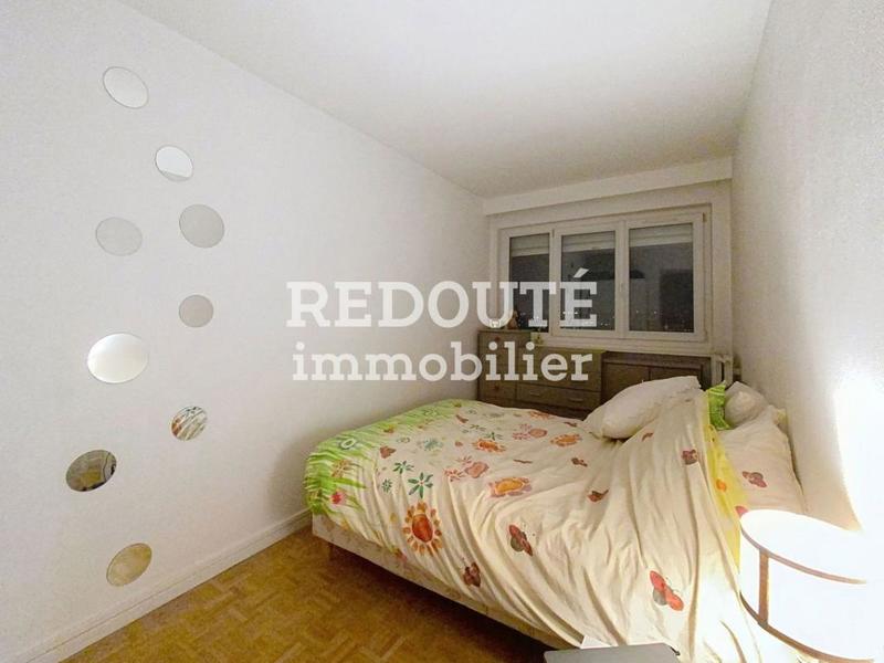 Appartement - 81 m² - 4 pièces