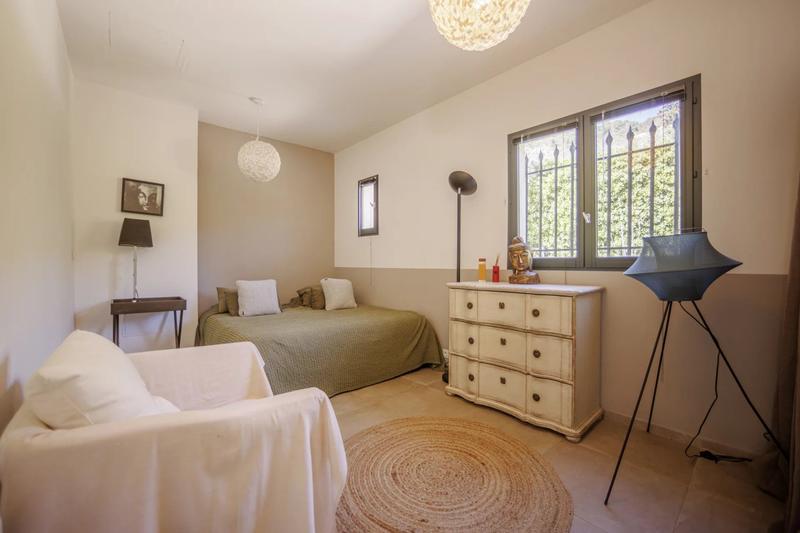 Appartement - 170 m² - 6 pièces