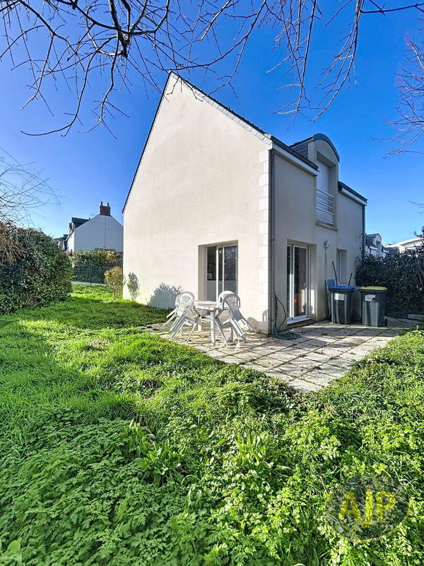 Maison - 74 m² - 4 pièces