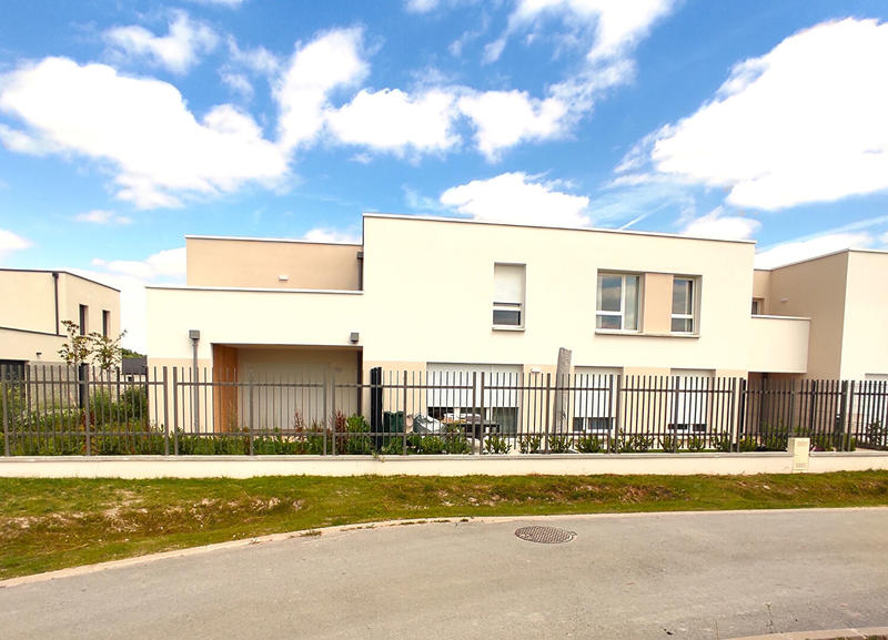 Appartement - 99 m² - 5 pièces