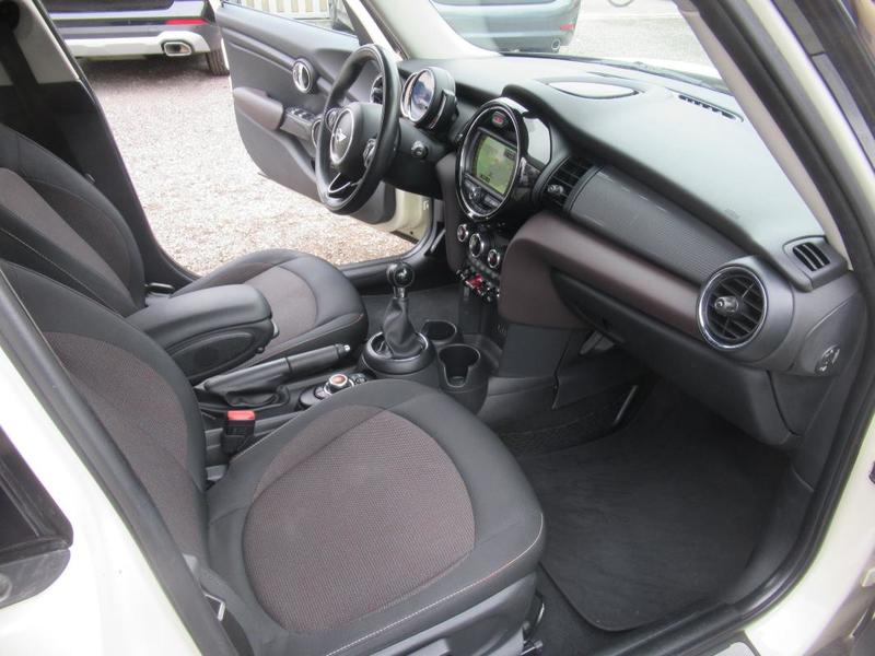 Mini Cooper d 116 Ch 5 Portes