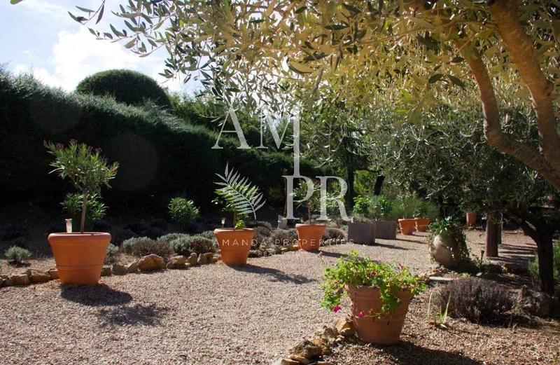 Maison - 120 m² - 7 pièces