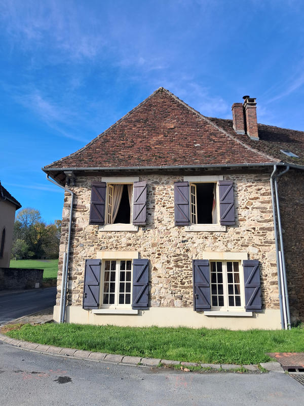 Maison - 210 m² - 8 pièces