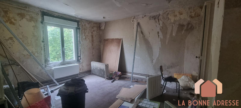 Maison - 310 m² - 9 pièces