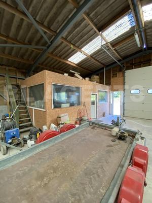 Parking / Garage - 384 m²