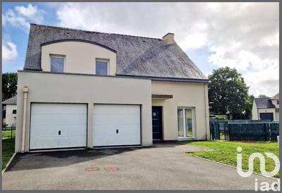 Maison - 140 m² - 7 pièces