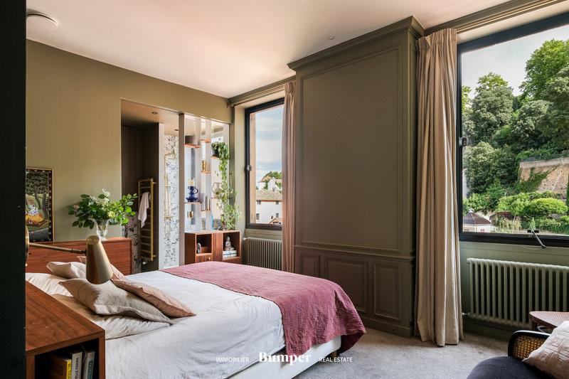 Appartement - 181 m² - 5 pièces