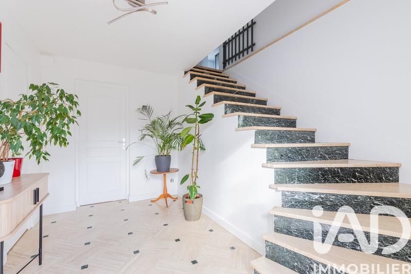 Maison - 116 m² - 6 pièces