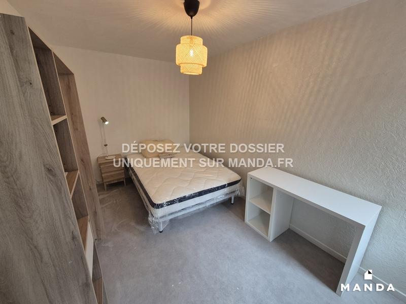 Chambre - 13 m² - 4 pièces
