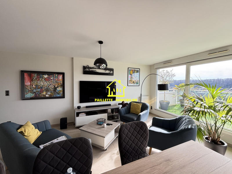 Duplex - 82 m² - 4 pièces