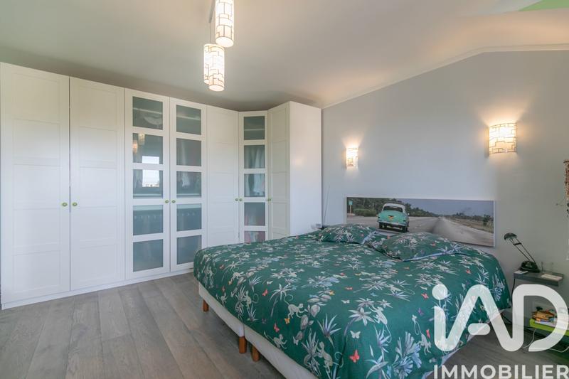 Maison - 180 m² - 6 pièces