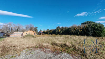 Terrain - 740 m²