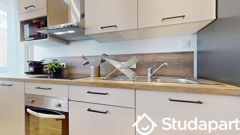 Chambre - 24 m² - 1 pièce